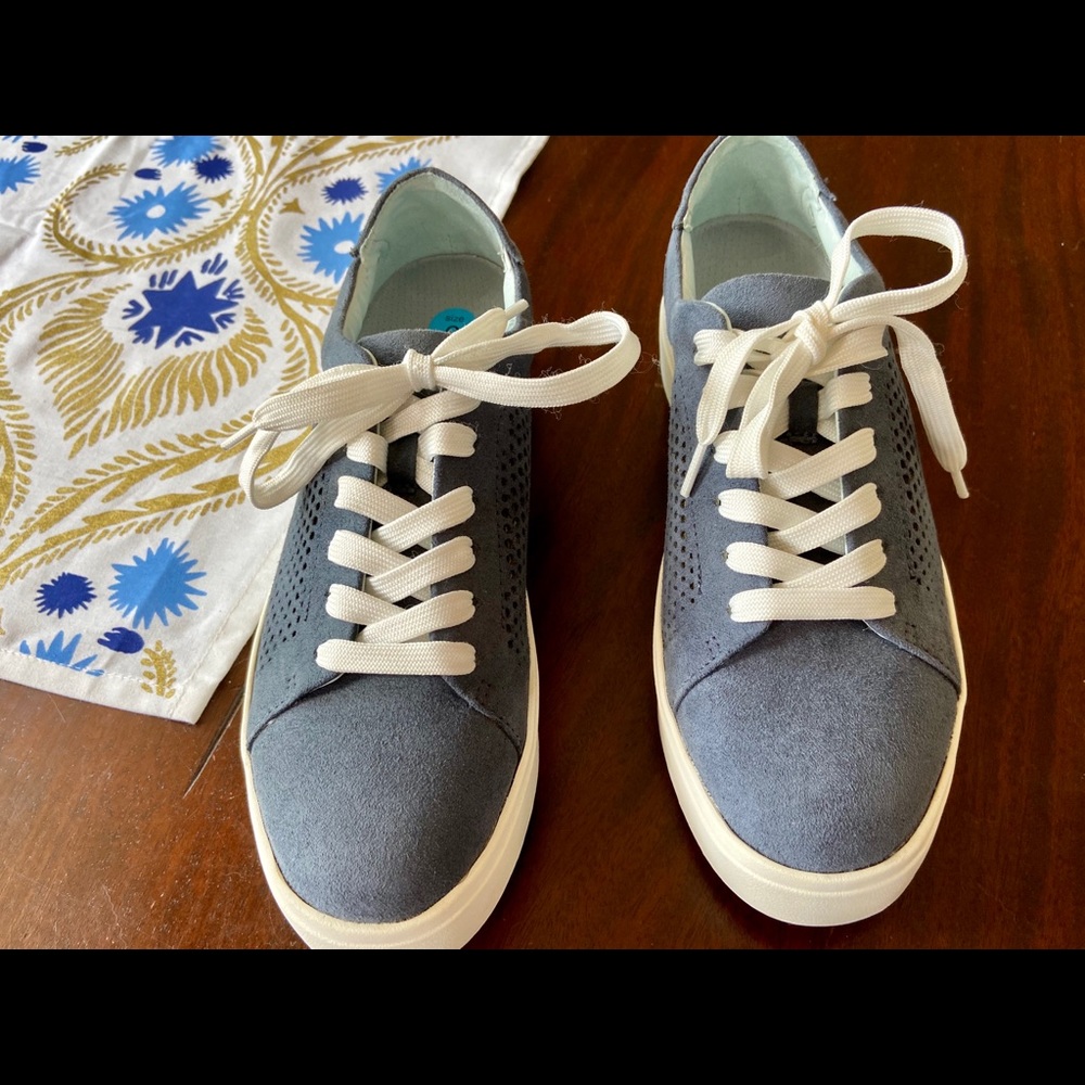 Dr. Scholls Be Free Energy Technology Size 6